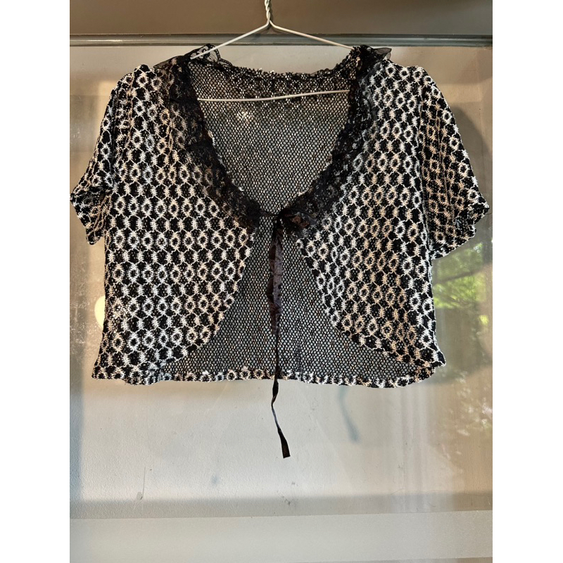 Áo khoác croptop len móc size M