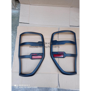 ỐP ĐÈN HẬU FORD RANGER 2012 – 2021
