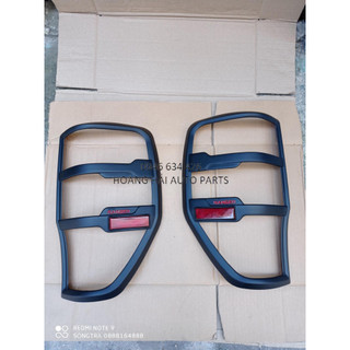 ỐP ĐÈN HẬU FORD RANGER 2012 – 2021