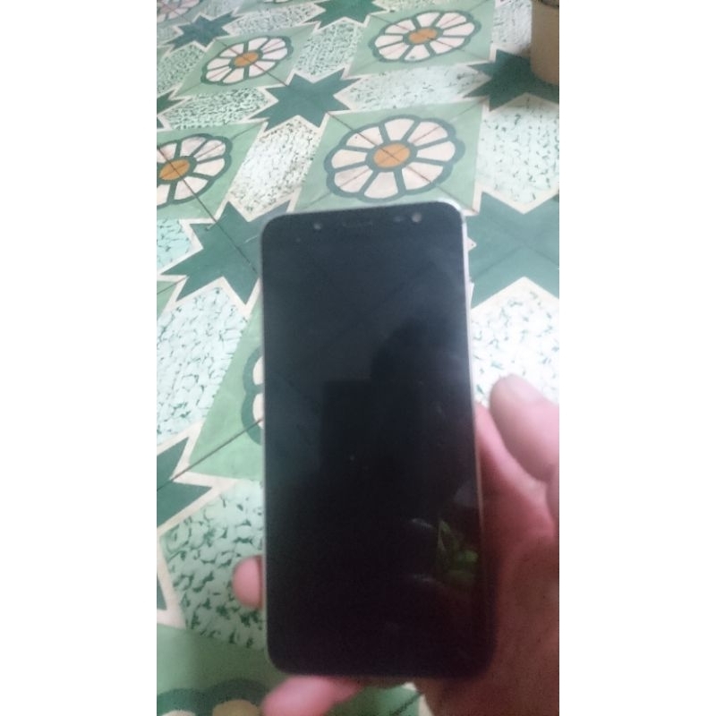 Samsung Galaxy j6 2018 màu tím RAM 3Gb bộ nhớ trong 32GB