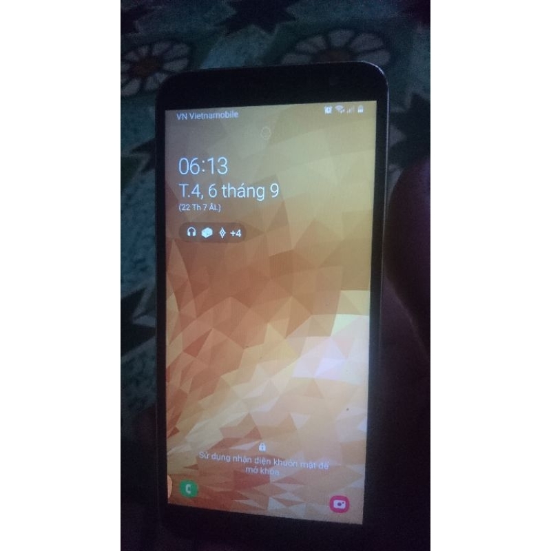 Samsung Galaxy j6 2018 màu tím RAM 3Gb bộ nhớ trong 32GB