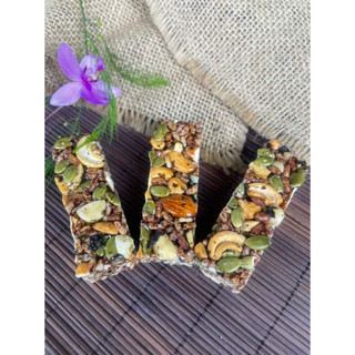 Thanh gạo lứt rong biển mix hạt 2 gói 400g Trang Ở Đăk Lăk