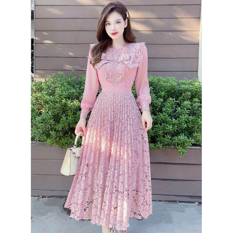 Váy ren dập ly xòe nơ