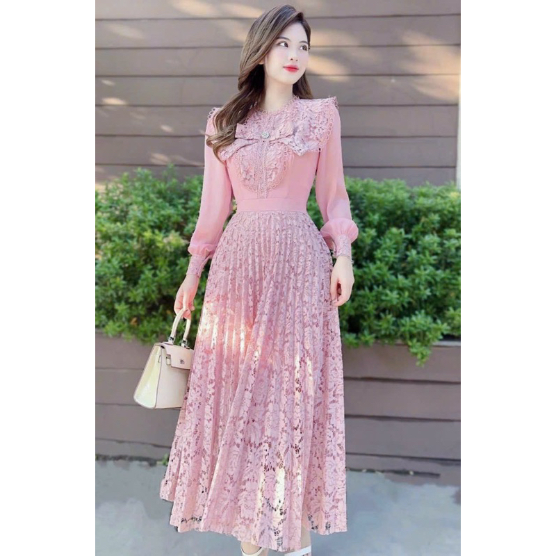 Váy ren dập ly xòe nơ