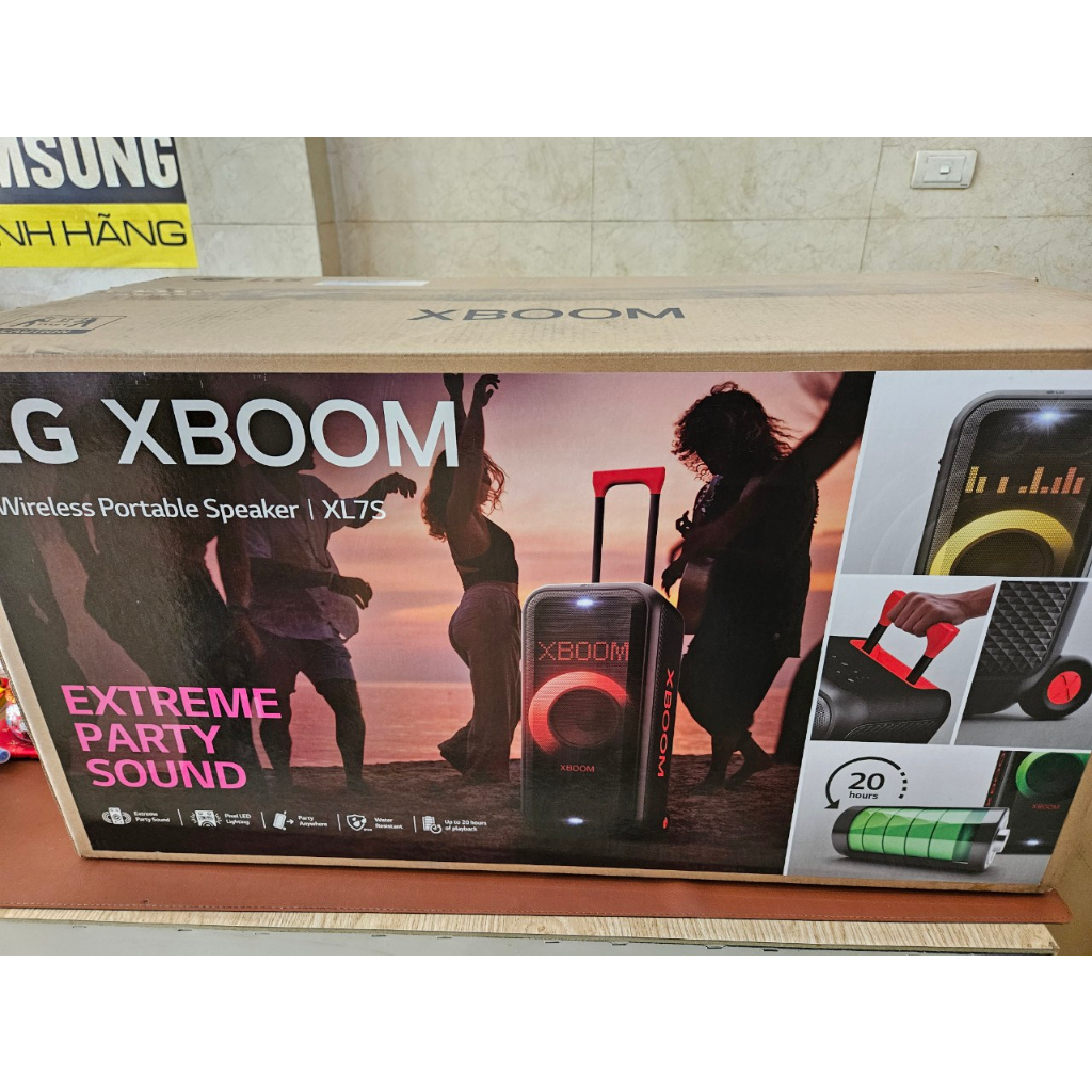 Loa kéo karaoke LG Xboom XL7S 250W