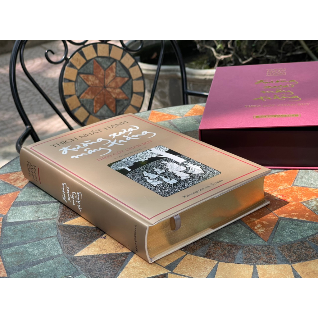 Sách-  Đường Xưa Mây Trắng - Theo Gót Chân Bụt - Thích Nhất Hạnh - Phươngnam