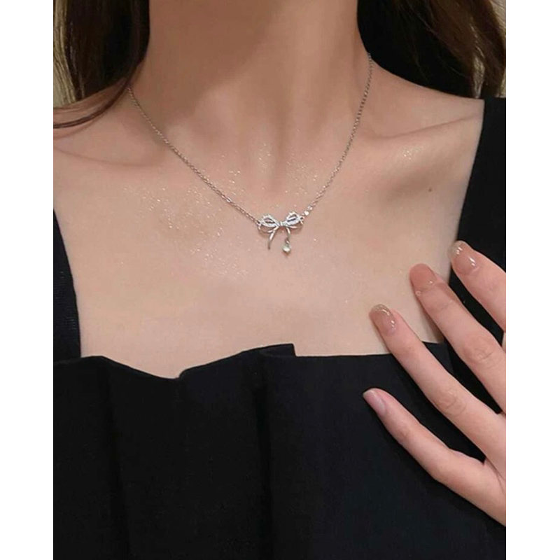 Dây chuyền mặt nơ