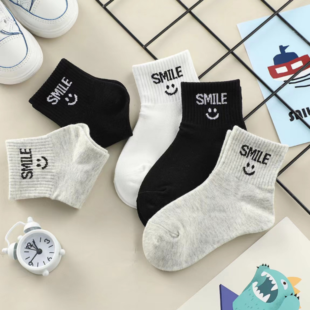 Tất thể thao trẻ em 3-7 tuổi. Tất thấm mồ hôi và khử mùi, tất dài đến bắp chân, tất chữ c, tất nụ cười