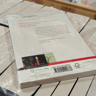 Sách - Tiểu thuyết tiếng Anh - Invisible Cities