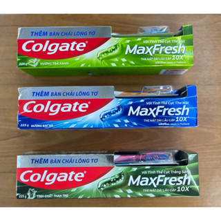 Kem đánh răng Colgate Max Fresh 225g Tặng bàn chải - Hương trà xanh - Bạc hà - Than tre