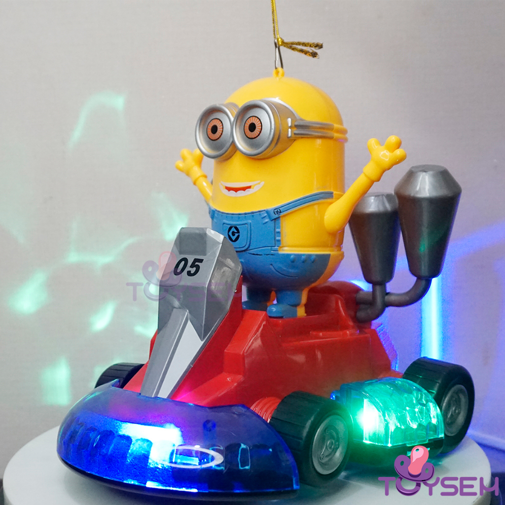 Đồ chơi minions lái xe đua 05 xoay 360 độ có đèn và nhạc - Quà tặng trung thu, sinh nhật cho bé