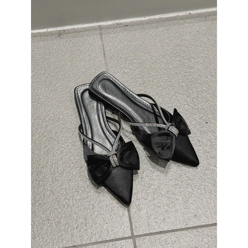 Sục mũi nhọn nơ dây đá nữ gót bệt mã LA55