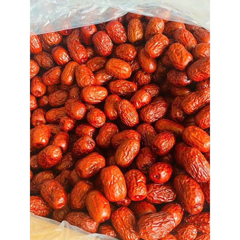 Táo Đỏ Tân Cương Loại 1 Quả To ngon thơm 500gam .ko chất bảo quản