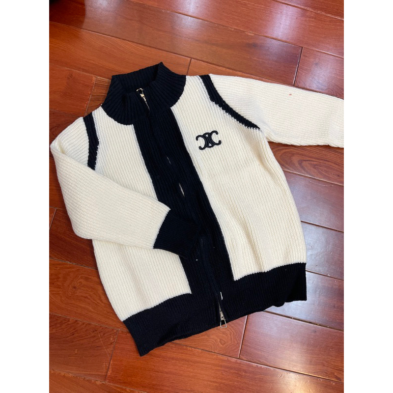 Áo khoác len cline