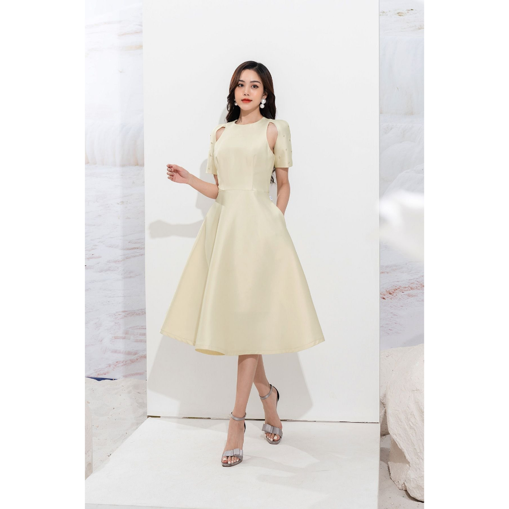 Đầm Dạ Hội SHE'S BACK Tay Cutout Đính Đá S63L22Q049