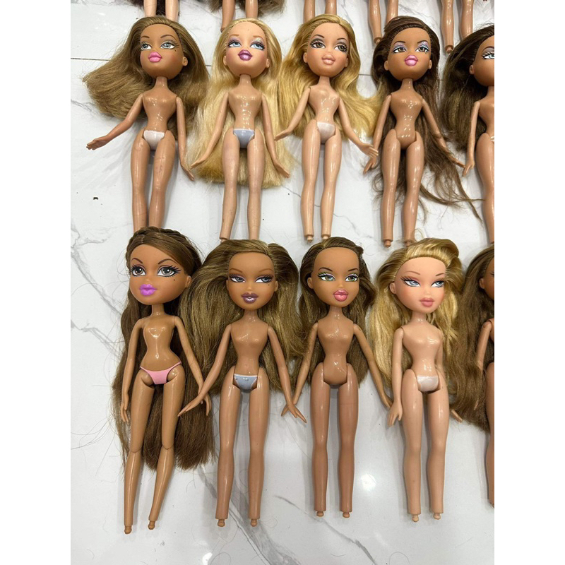 Búp bê Bratz nude used
