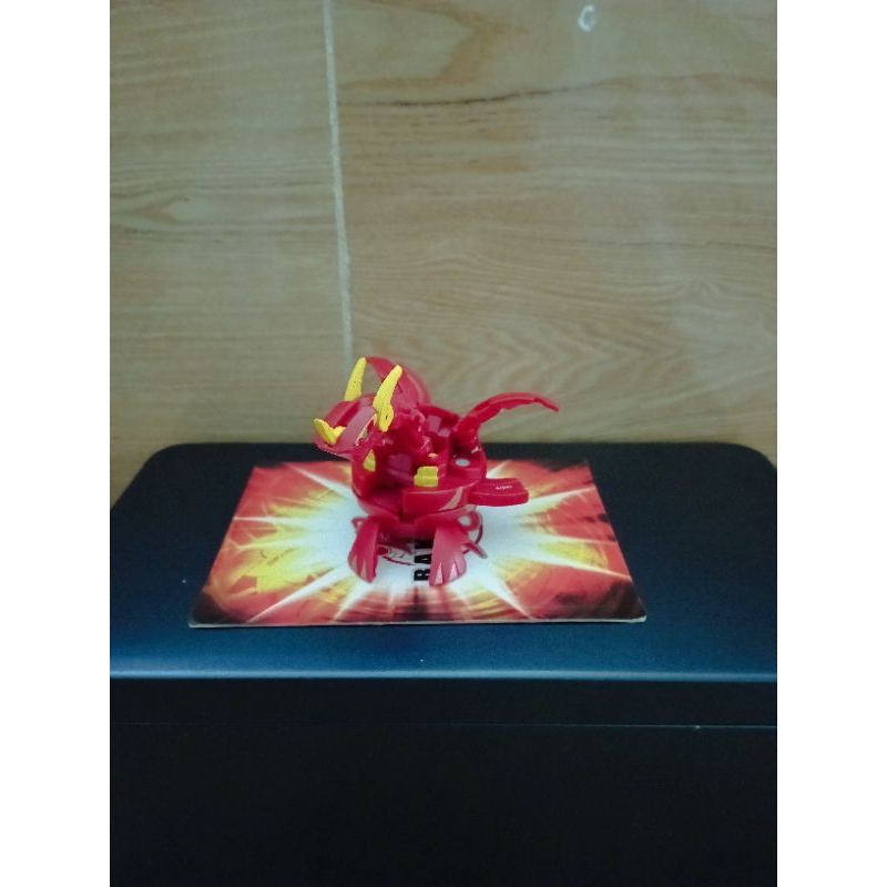 Bakugan Neo Dragonoid Spin - mô hình nhân vật bakugan