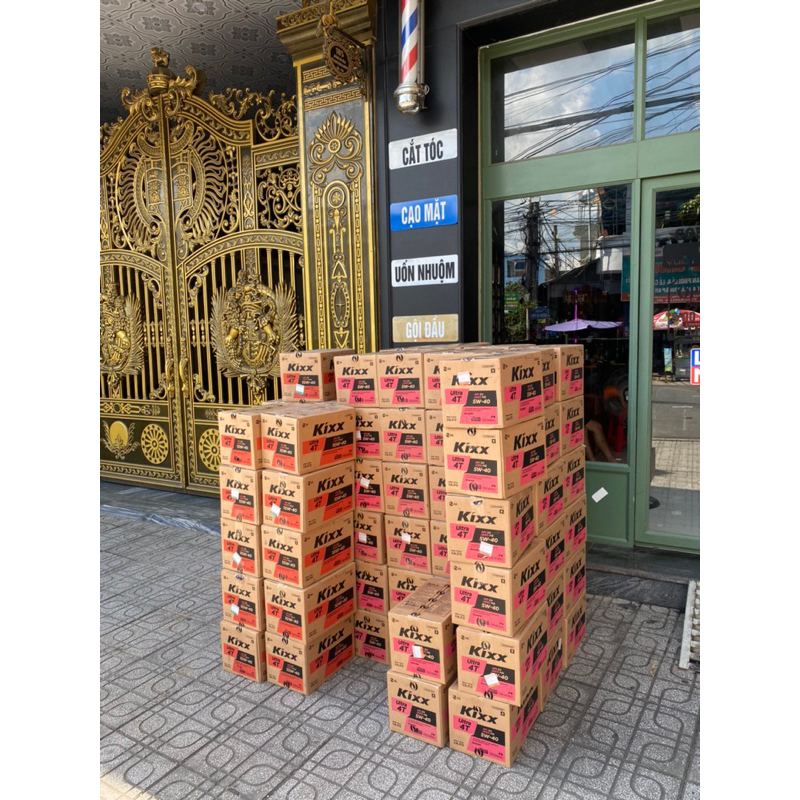 Thùng nhớt Kixx Ultra Scooter Fully Synthetic 5W40 dành cho xe ga