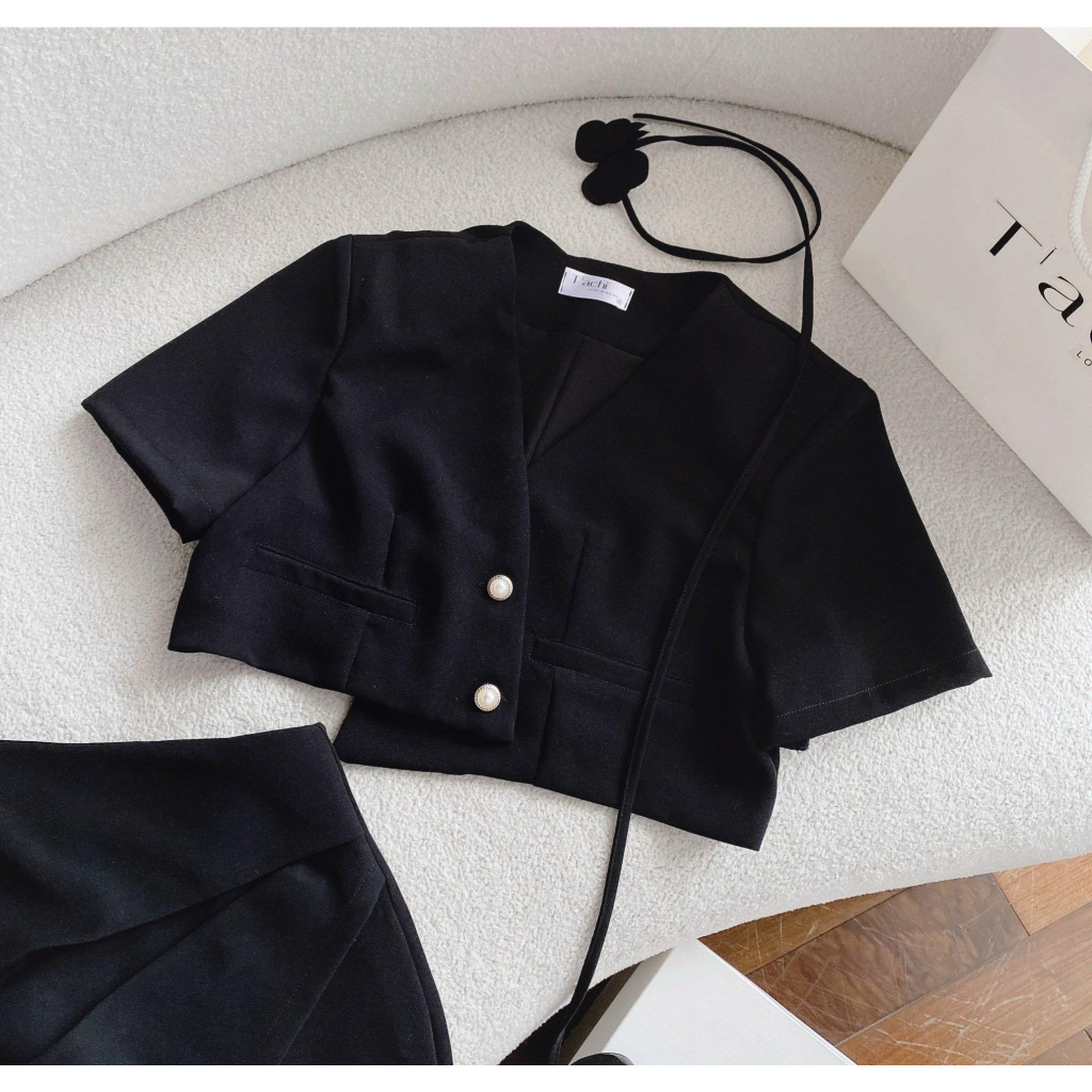 SET ÁO CROPTOP ĐẮP LỆCH CHOKER HOA + CHÂN VÁY ĐẮP TÀ