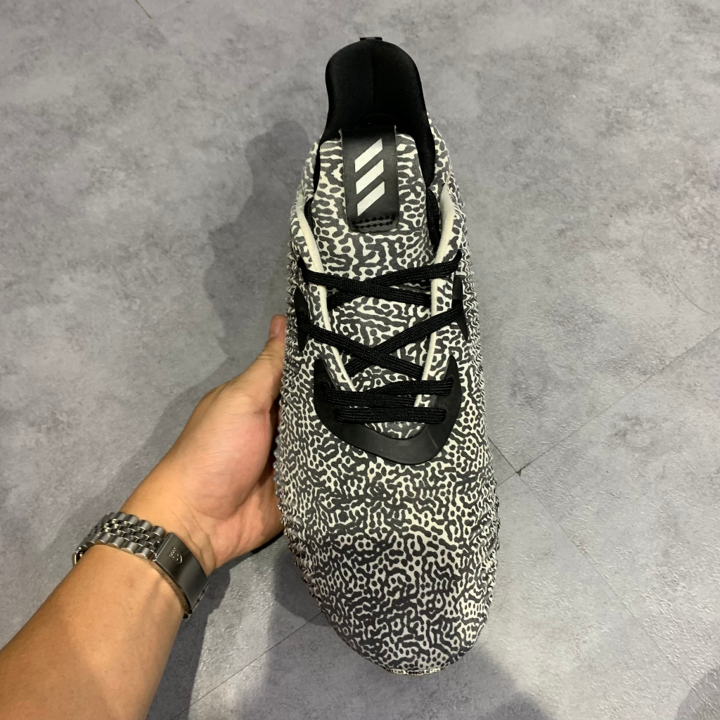 Giày 2hand ADIDAS ALPHABOUNCE 7931