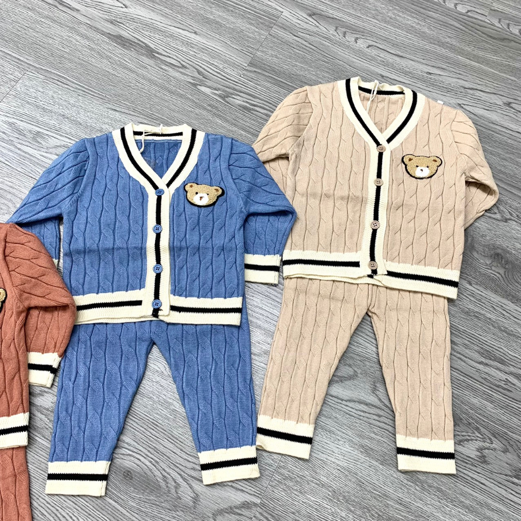 Bộ quần áo len cardigan cho bé HK KIDS, bộ len dài tay Quảng Châu chất len mềm mịn đanh lì sz cho bé 0-3 tuổi