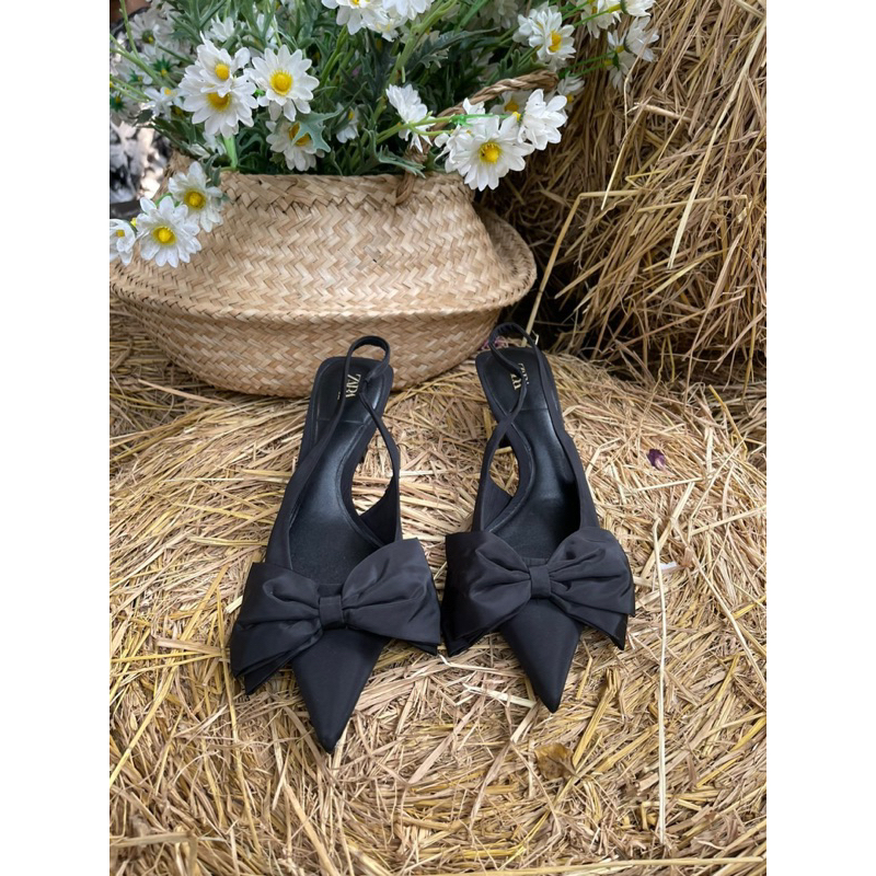 GIÀY ĐEN MŨI NHỌN CÓ NƠ ZARA HÀNG AUTHENTIC 100%