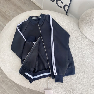Áo khoác bomber umi đen sọc