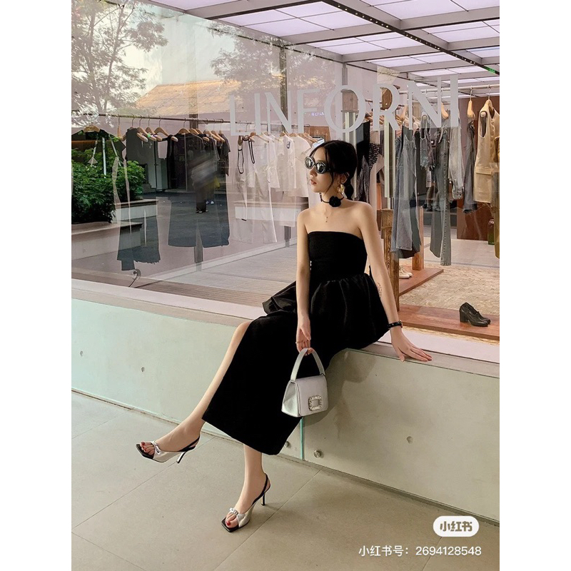 Túi quai xách khoá vuông đính đá