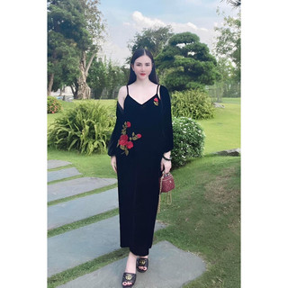 Váy nhung the gile thêu hoa và choàng nhung the