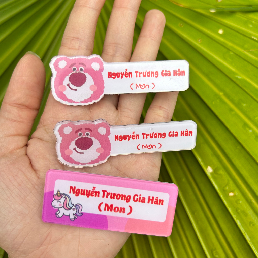 Huy hiệu hình gấu dâu dễ thương  - Ghim cài áo làm theo yêu cầu - In logo