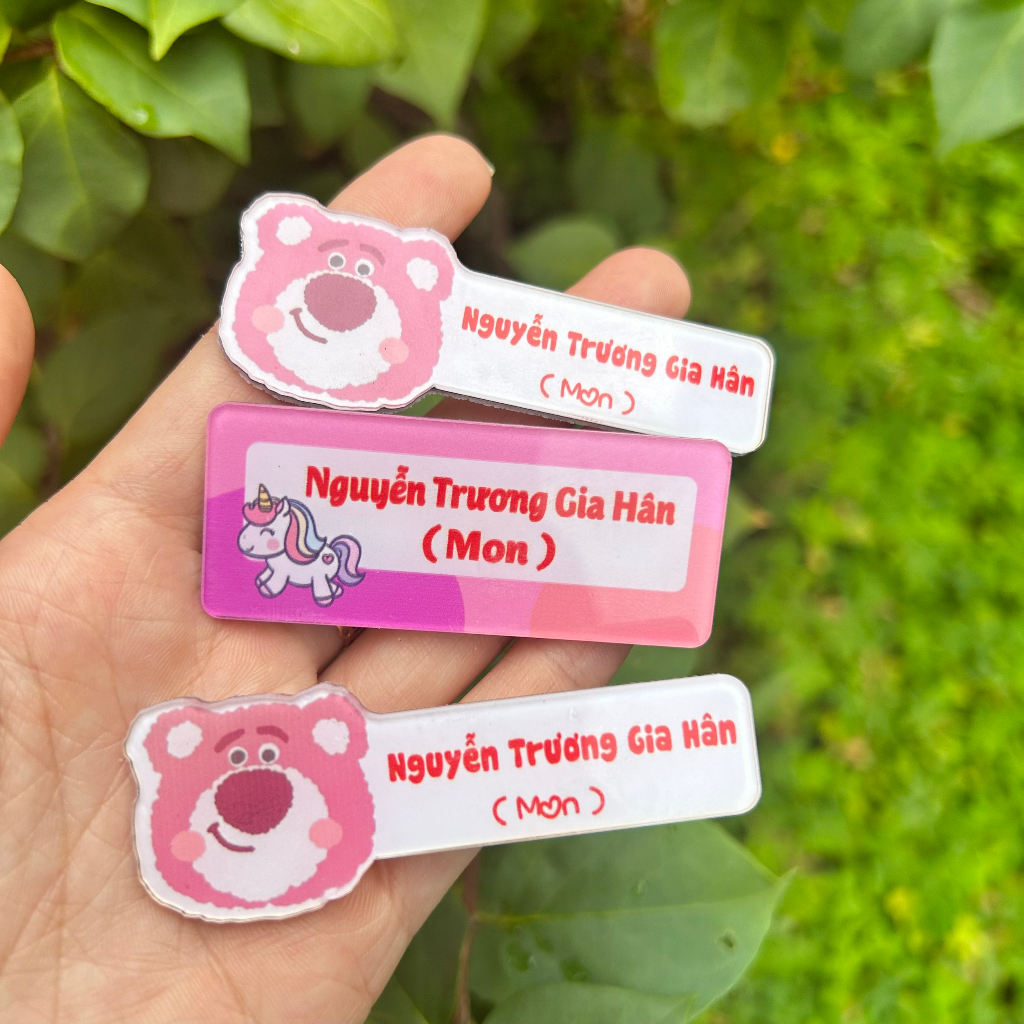 Huy hiệu hình gấu dâu dễ thương  - Ghim cài áo làm theo yêu cầu - In logo