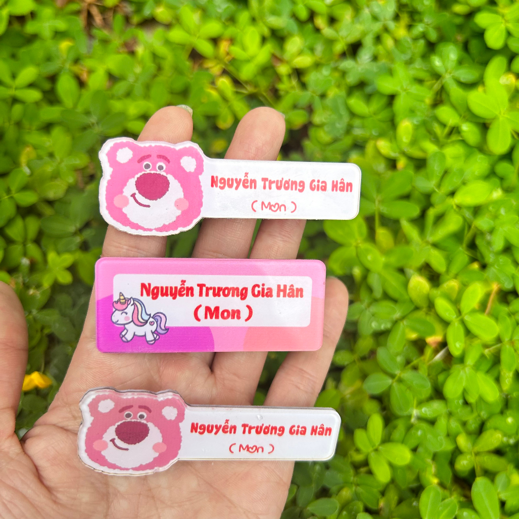 Huy hiệu hình gấu dâu dễ thương  - Ghim cài áo làm theo yêu cầu - In logo