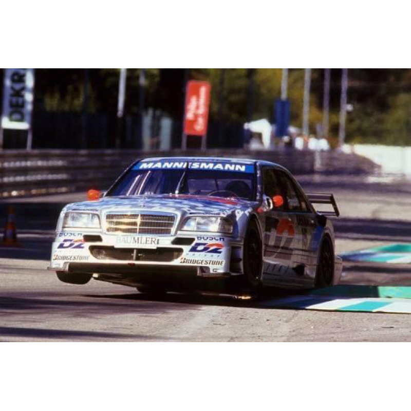 Hot Wheels Premium '94 AMG-Mercedes C-Class DTM Touring Car