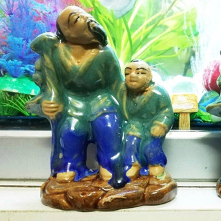 Mô hình Ông cháu – gốm trang trí hòn non bộ, tiểu cảnh, bể cá