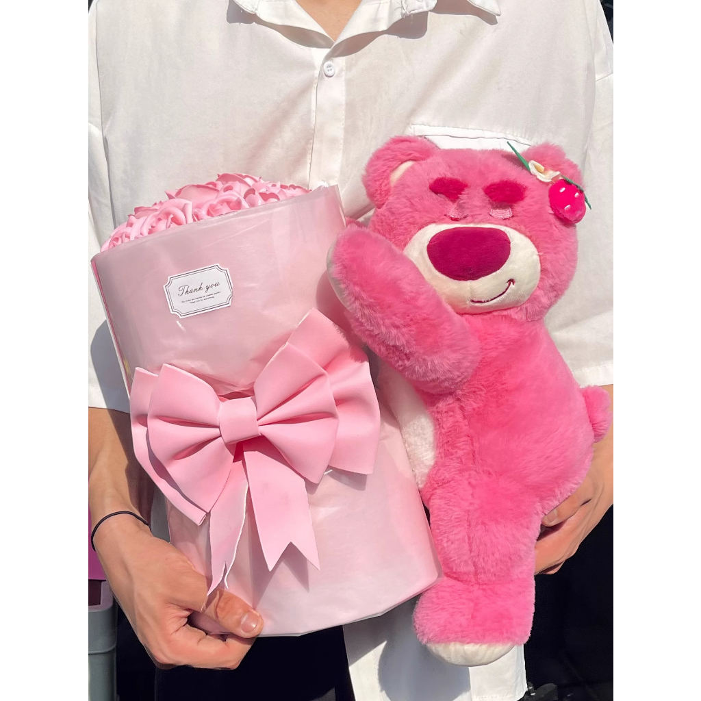 Tổng Kho Quà Tặng Gấu Bông Dâu Lotso + Bó Hoa Sáp tặng sinh nhật người yêu