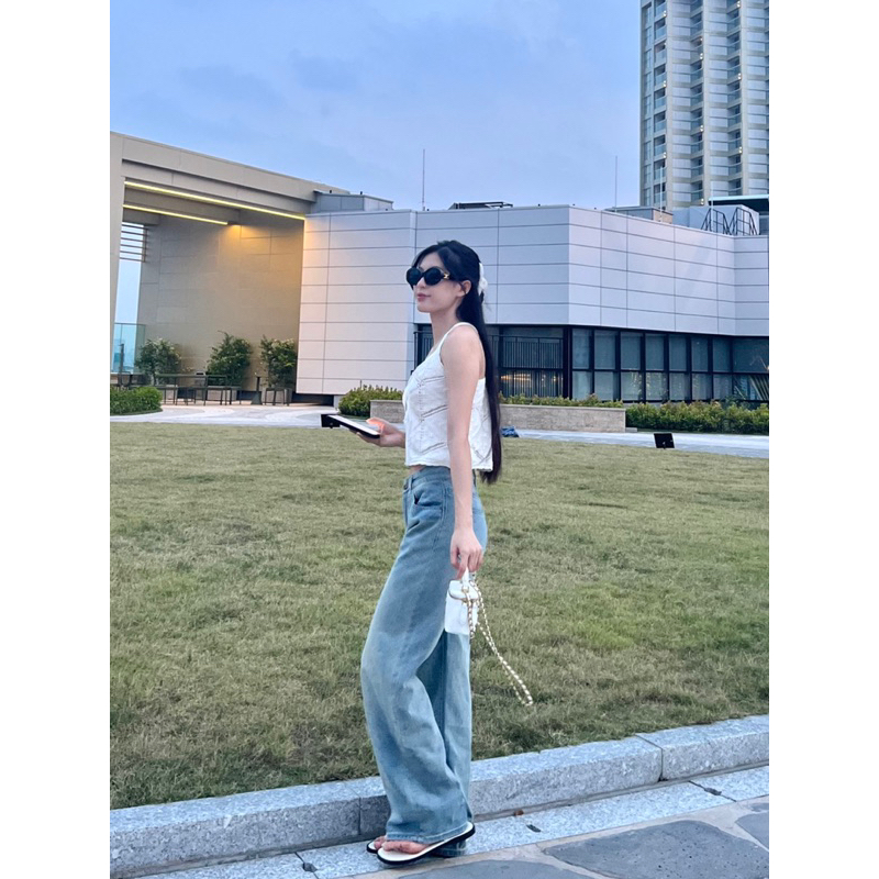 Jeans suông xanh basic 5754