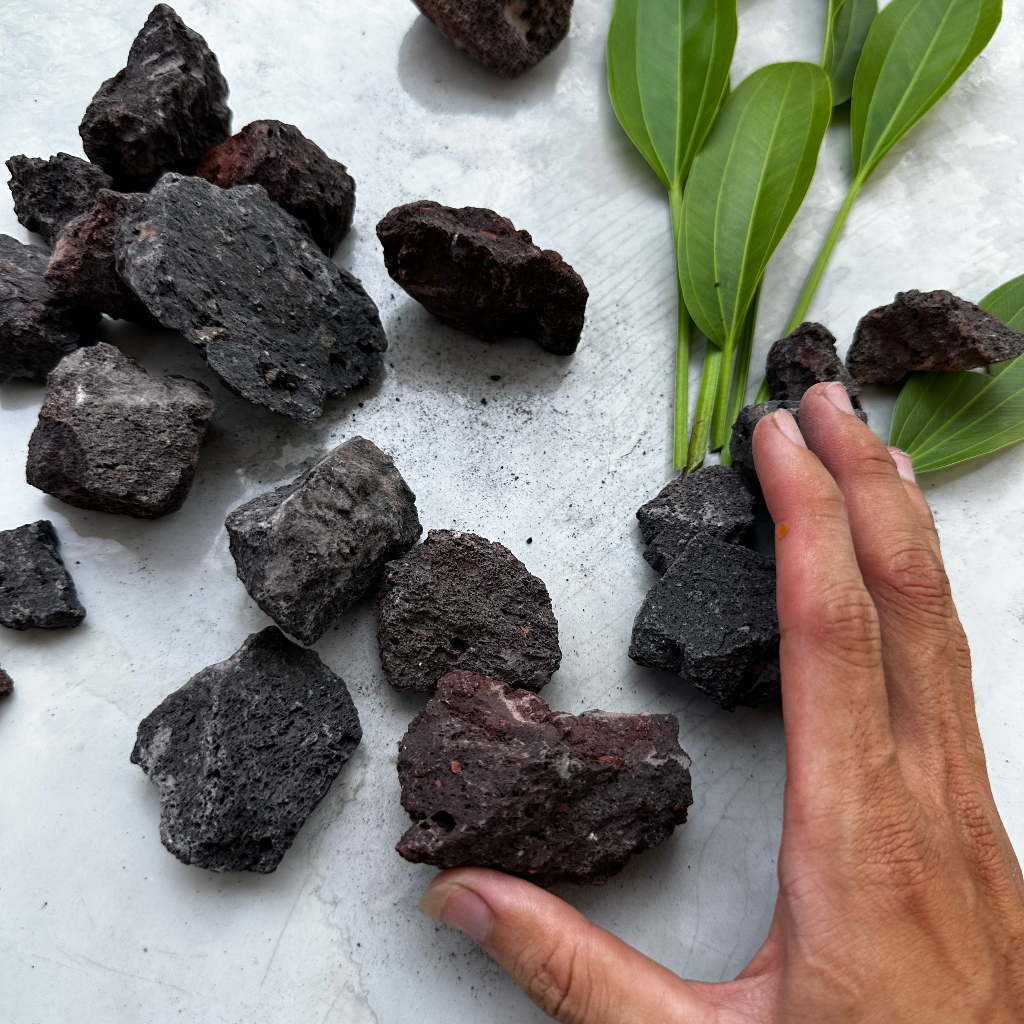 Nham thạch trang trí hồ cá 1kg