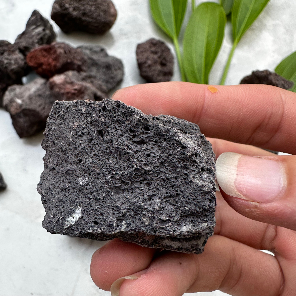 Nham thạch trang trí hồ cá 1kg