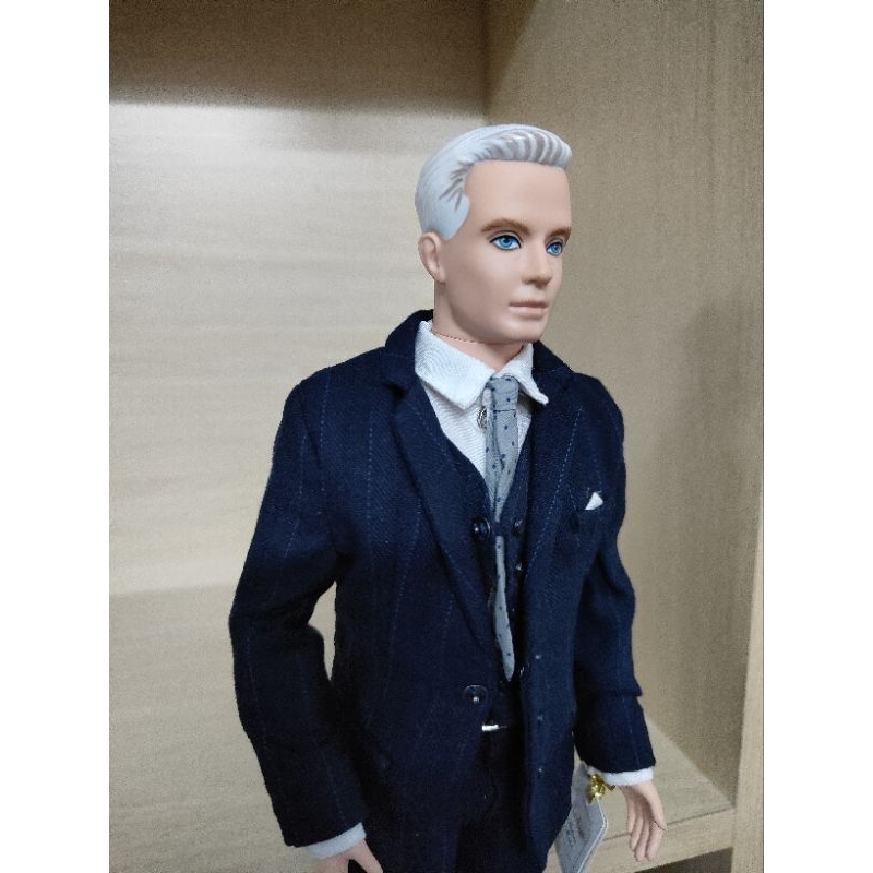 Búp bê barbie ken Silkstone Pivotal