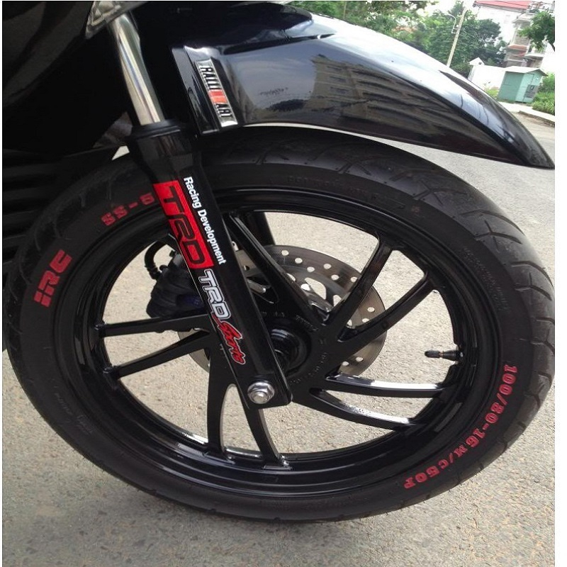 Bút chấm sơn ốc, bút sơn vỏ xe nhiều màu