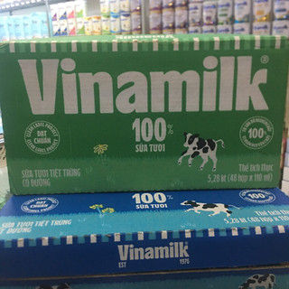 Thùng 48hộp x 110ml Vinamilk 100% Sữa tươi tiệt trùng - Có đường, ít đường, Không đường ,hương dâu