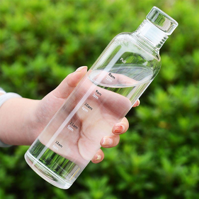 Bình Nước 700ml Bằng Nhựa Trong Suốt Chống Rò Rỉ Có Thang Đo Thời Gian