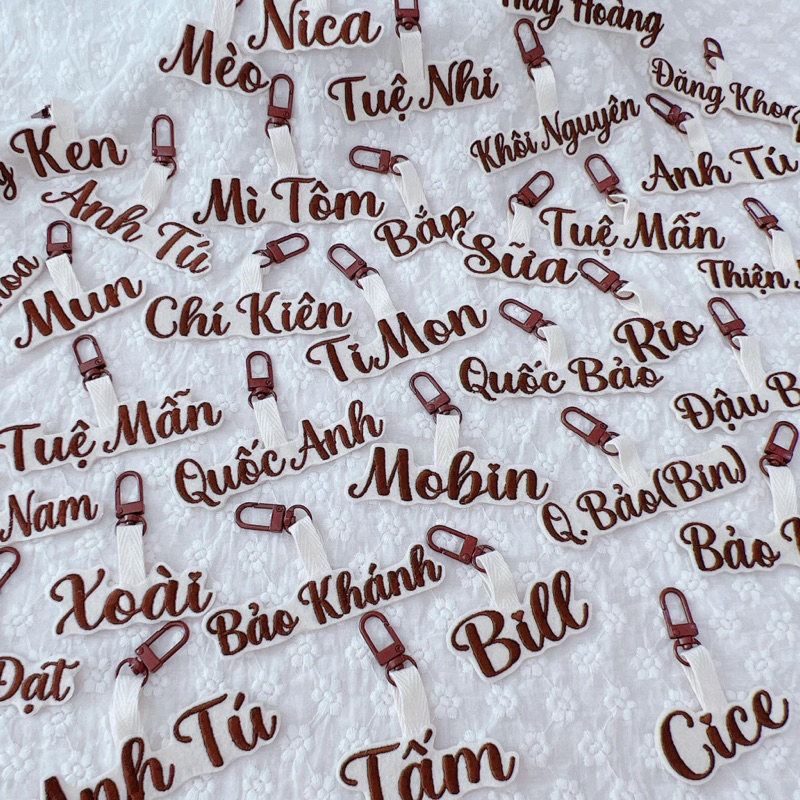Nametag thêu tên cho bé, thẻ tên treo balo đồ dùng cho bé tránh thất lạc