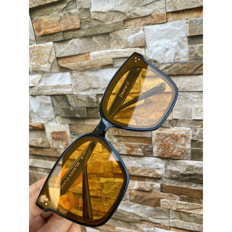 Kính Gentlemonster Dreamer17 mắt vàng