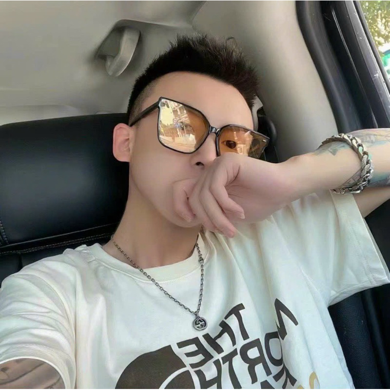 Kính Gentlemonster Dreamer17 mắt vàng