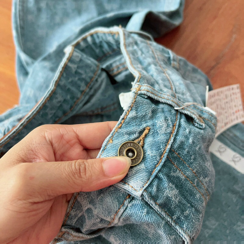 Quần túi hộp MLB