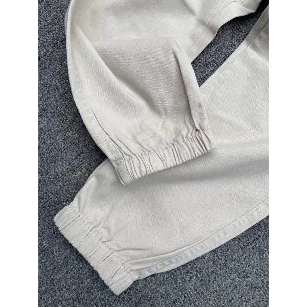 Quần un.i túi hộp kaki cho bé