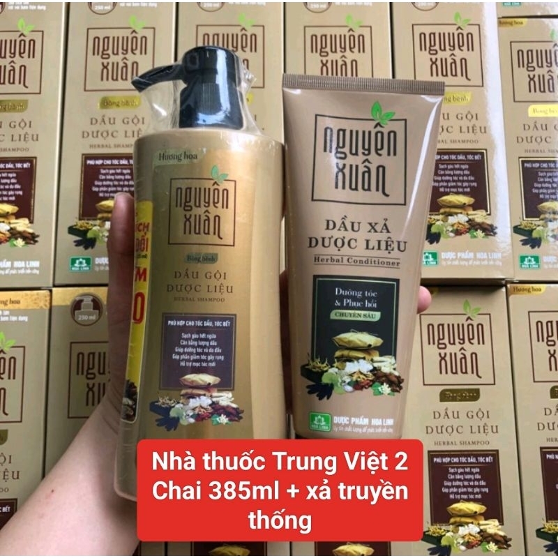 Dầu gội Nguyên Xuân/ Dầu Xả Dược liệu Nguyên Xuân  phù hợp với tóc gãy rụng bết dầu thơm ngát hương hoa.