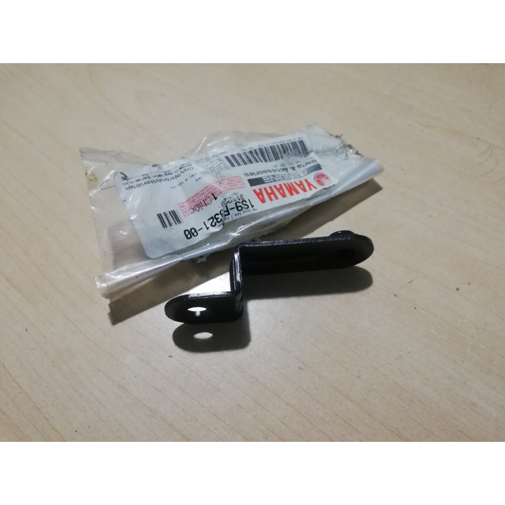 Pas bửng bên trái exciter 135 2010