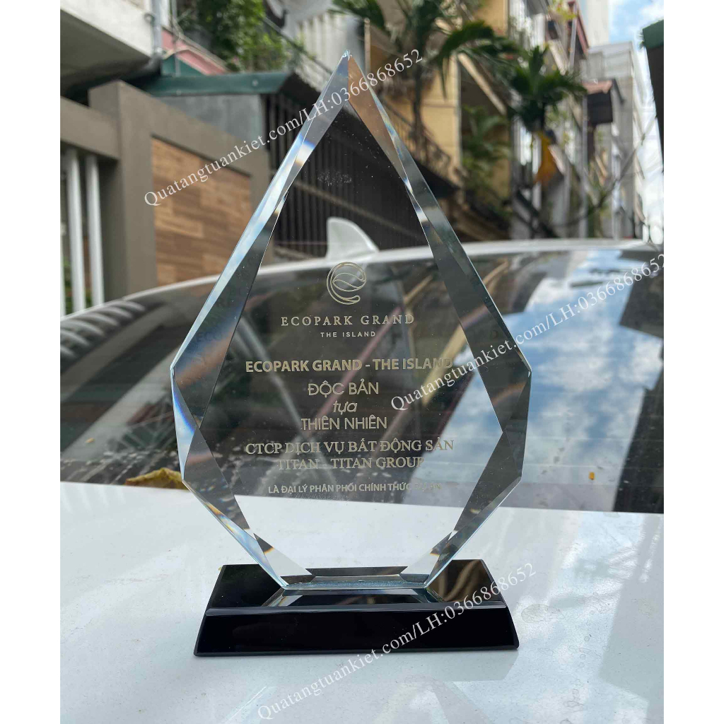 Cúp pha lê,KỶ NIỆM chương pha lê Vinh Danh in ấn theo yêu cầu